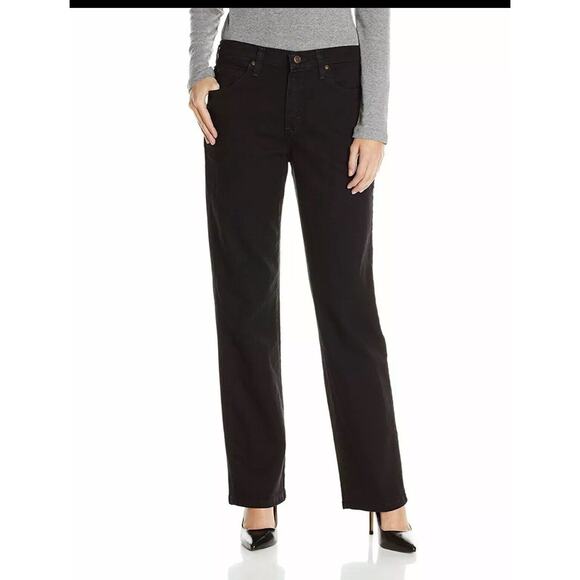 NEW w/TAGS Lee Women's Relaxed Fit Straight Leg Stretch Jeans - Black - Size 6S - Picture 1 of 5